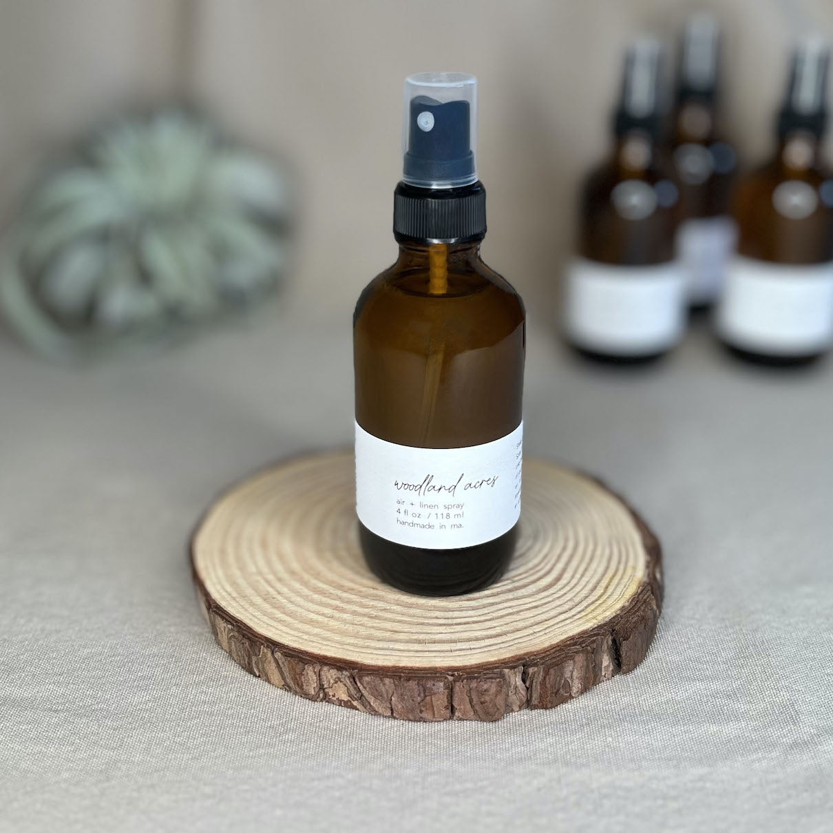 Fern x Flow natural and vegan 4oz Woodland Acres scented Air + Linen Spray.